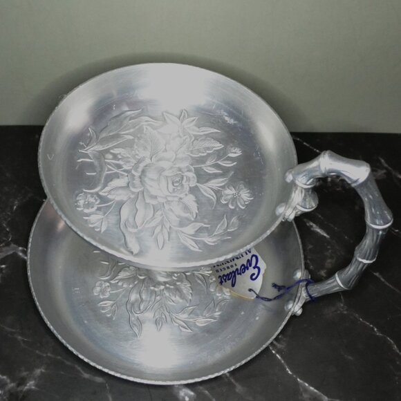 Vintage Everlast Aluminum Two Tier Tray Twig Leaf Pattern Tag Attached Serving - Picture 5 of 9